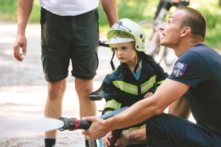 Pohod ob reki, ki povezuje (5)